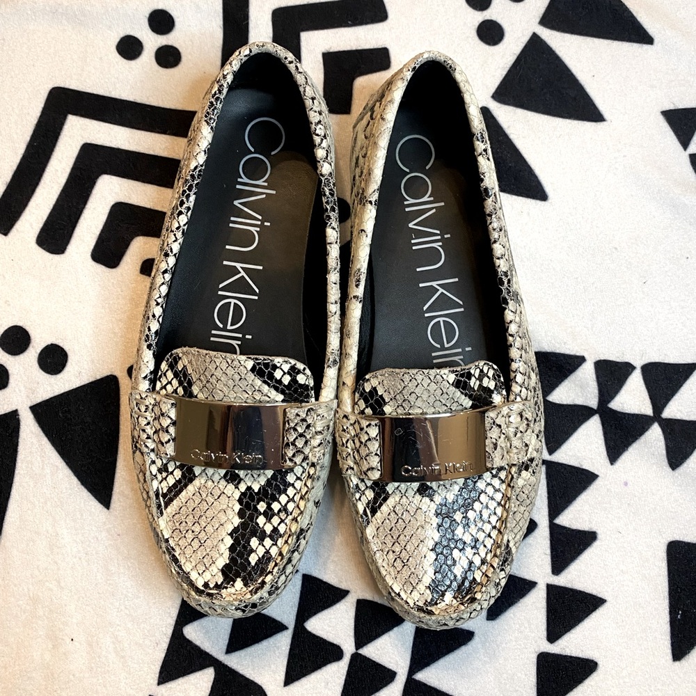 Calvin Klein Snake loafers